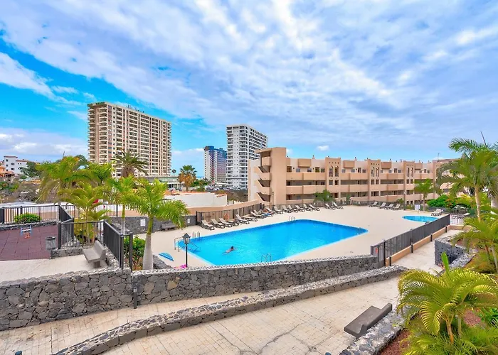 Horno Cl * Playa Paraiso (Tenerife)